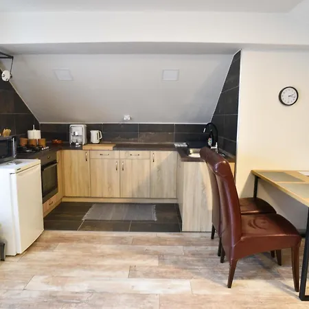Attiport Apartment *